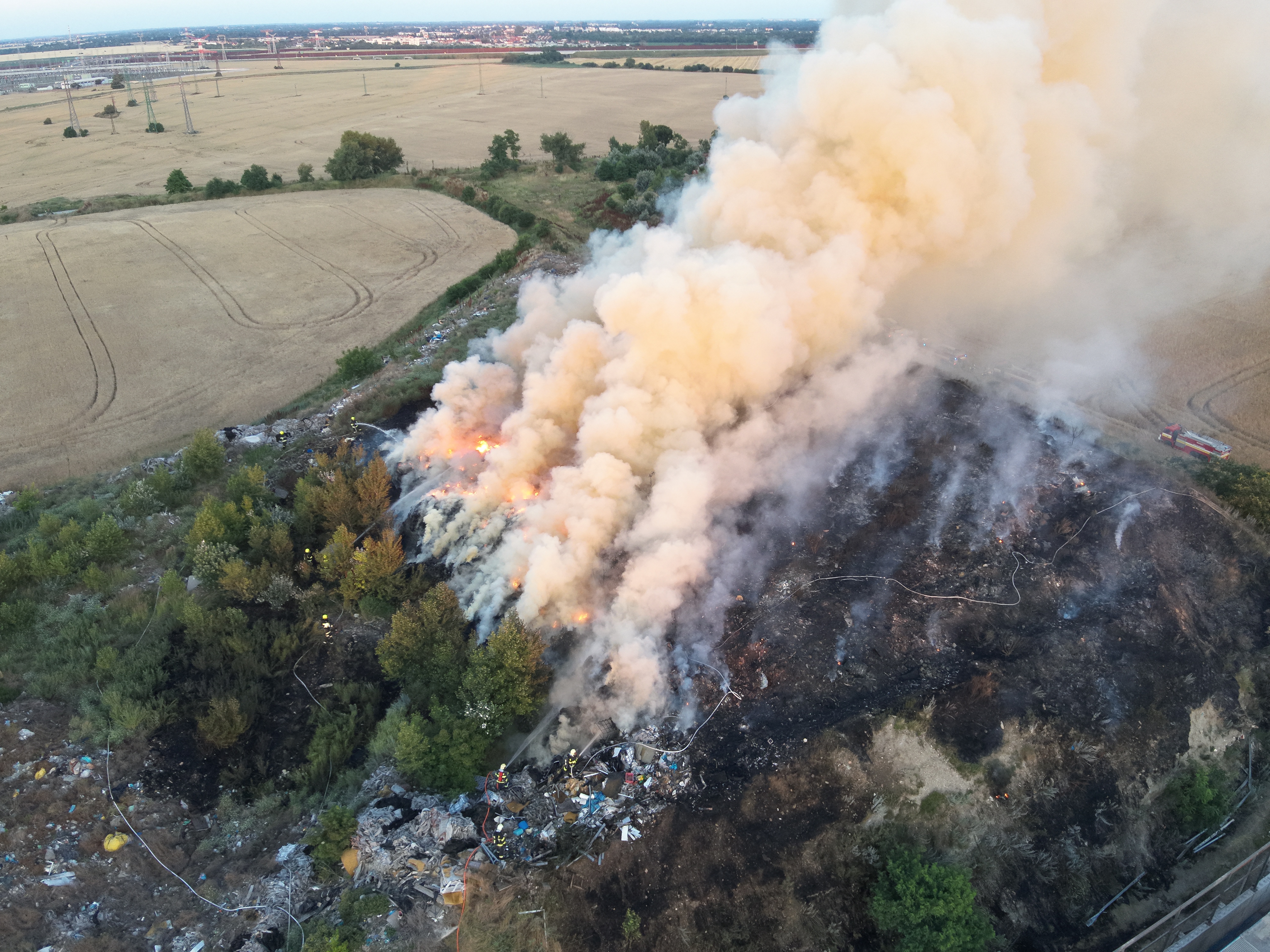 Požiar skládky odpadu, Podunajské Biskupice