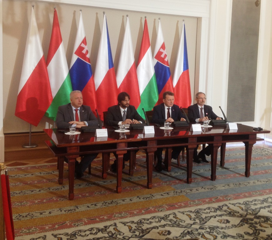 Ministri vnútra krajín V4 na stretnutí vo Varšave 12. 6. 2017