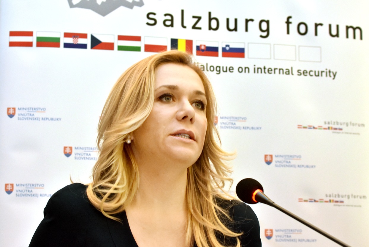 Ministerka Denisa Saková